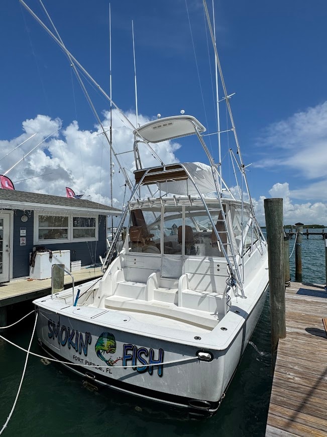 42 foot Viking sport fishing yacht